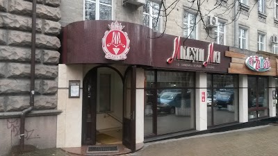 Photos of Milestii Mici
