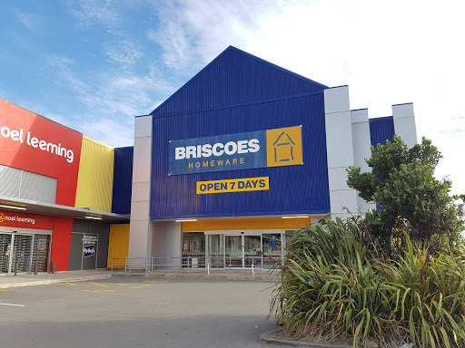 Briscoes Lyall Bay