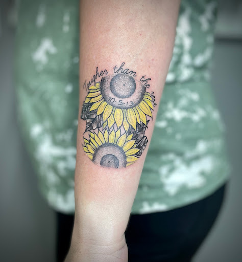 Critical Ink Tattoo - Thumbnail