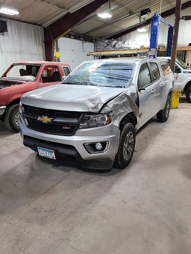 Cody Bonnstetter Auto Body & Towing - Thumbnail