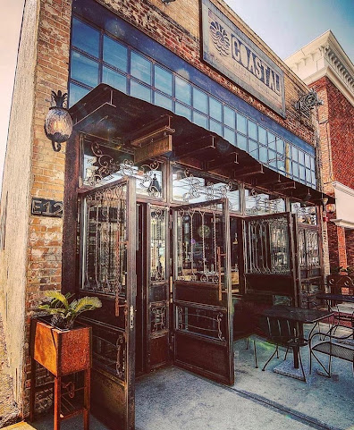 Coastal Kitchen & Daiquiri Bar by null