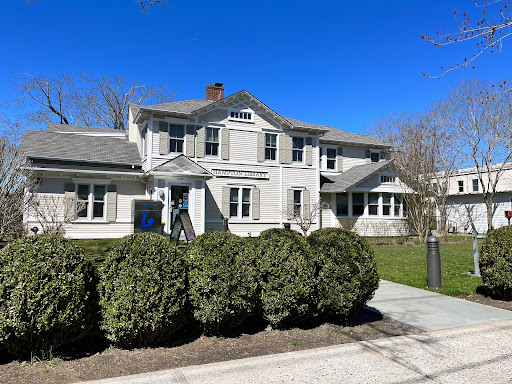 Hampton Library - Visual