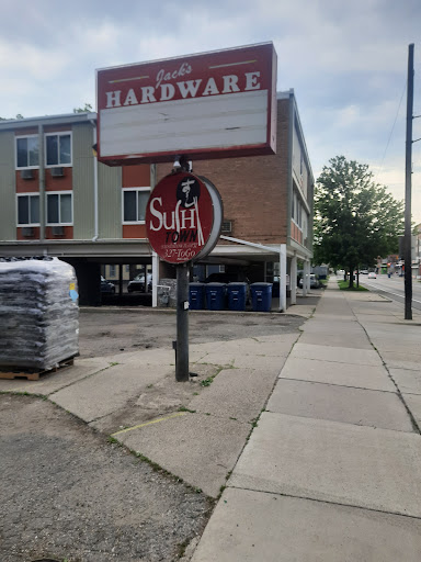 Jack's Hardware - Visual