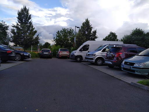 Parkplatz Bahnhof Kaulsdorf - Thumbnail