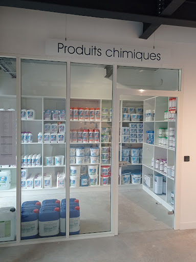 Photo de Larcher Piscines / l'esprit piscine à Putanges-Pont-Écrepin (61210)