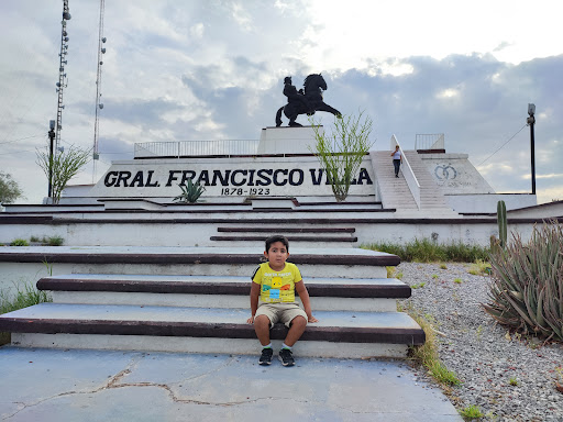 Statue Of Pancho Villa Gallery - Mexico