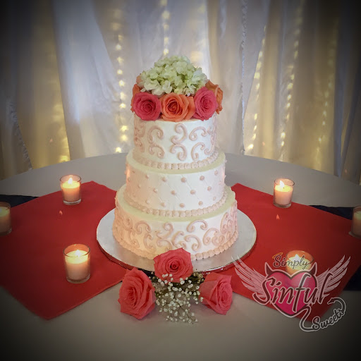 Simply Sinful Eats & Sweets Logo