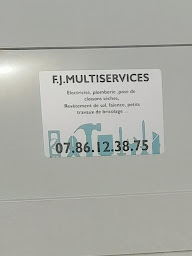 Photo n°1 de F.J.MULTISERVICES à Burie (Électricien)