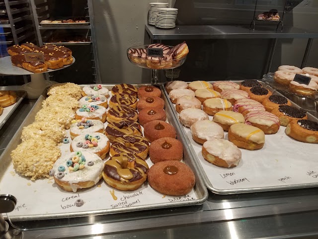 Doughnut Dollies