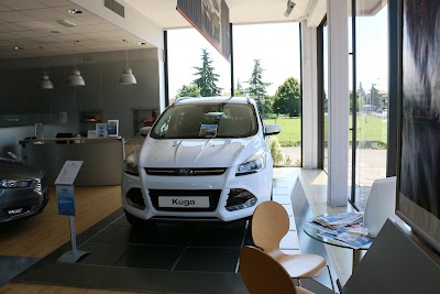 Photos of Ferri Ford - Ford Dealer Forl&igrave;