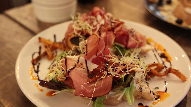 Do Norte Café by Hungry Biker - Porto