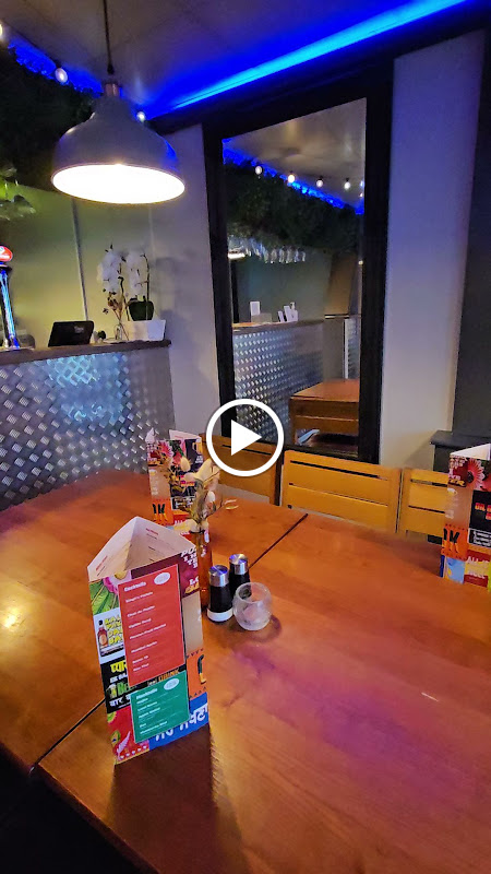 SINGH'S INDIAN STREET FOOD - Caterers in Leeds