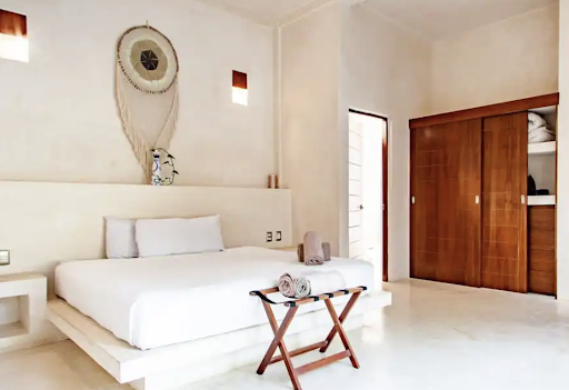 Great Dwellings - Tulum