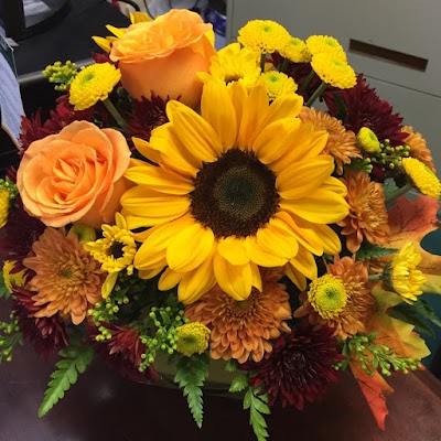 Chris Puhlman Flowers & Gifts Inc.