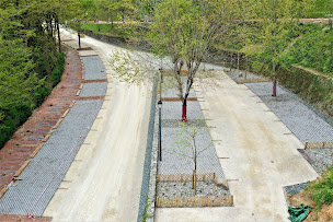 Photo n°16 de COSTES TPA à Mouret (Société de travaux publics)