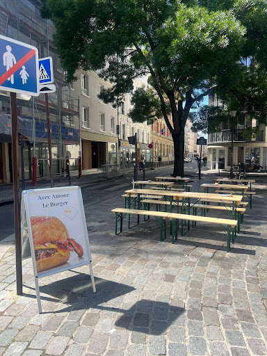 avec amour - le burger Montparnasse