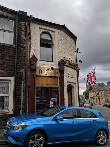 Serrano's Deli Pizza Gallery - United Kingdom