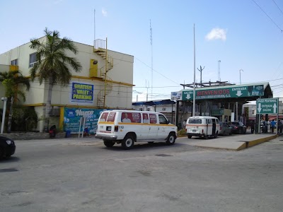 Photos of Border Crossing Subteniente Lopez
