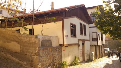 Photos of living Museum