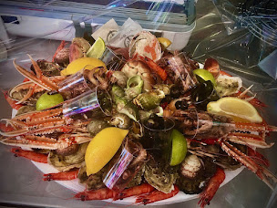 Photo n°14 de Poissonnerie de la Halle à Louviers (Magasin)