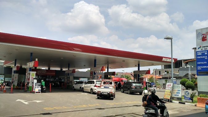 Pertamina gas station 31-12402, Author: Mujaya Hertadi