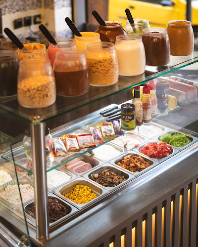 Λεωφ. Εθ. Αντιστάσεως 90, Καισαριανή 161 21