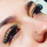 Extensions by Leya Extensions de cils et de cheveux à Conflans-Sainte-Honorine