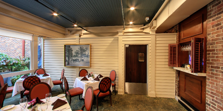 Mere Bulles Restaurant & Events by null