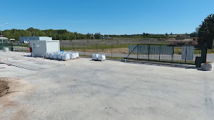 Photo n°7 de MEGA à Nogent-sur-Vernisson (Entreprise de récupération)