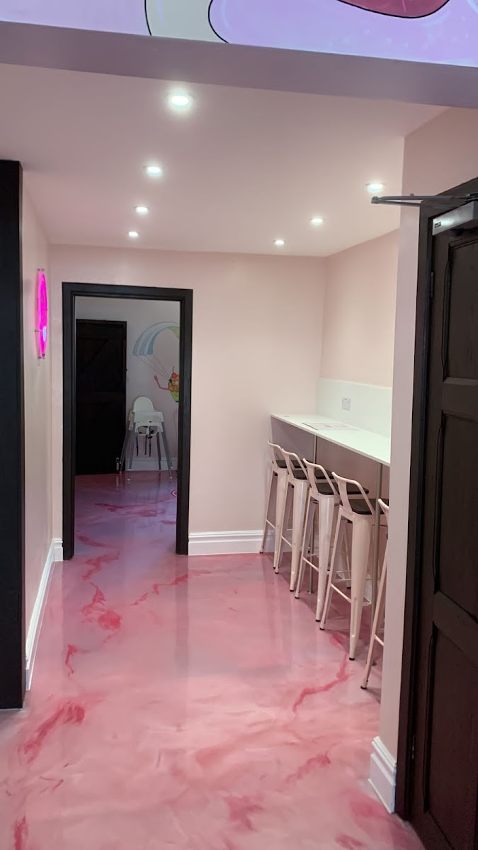Dessert Spot Oxted — photo 15