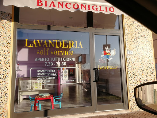 lavanderia self service bianconiglio - Thumbnail