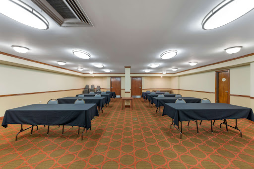 Best Western Louisville East Inn & Suites - Thumbnail
