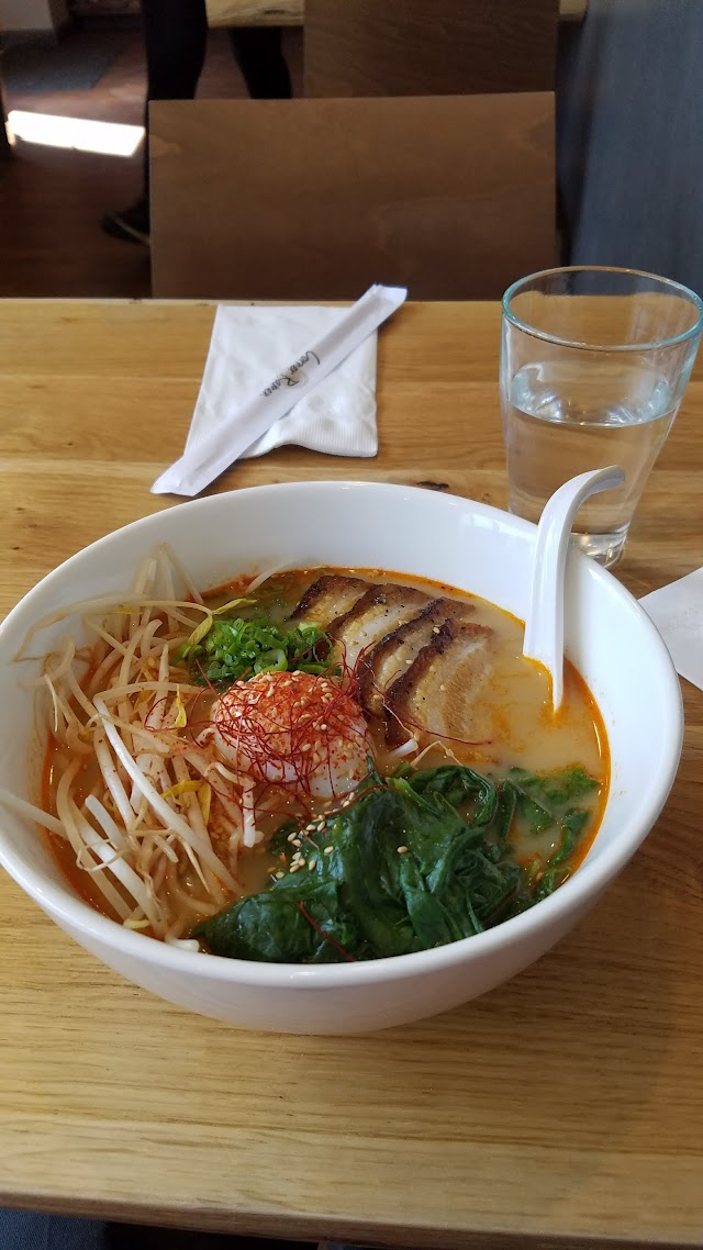 Corner Ramen & Poke