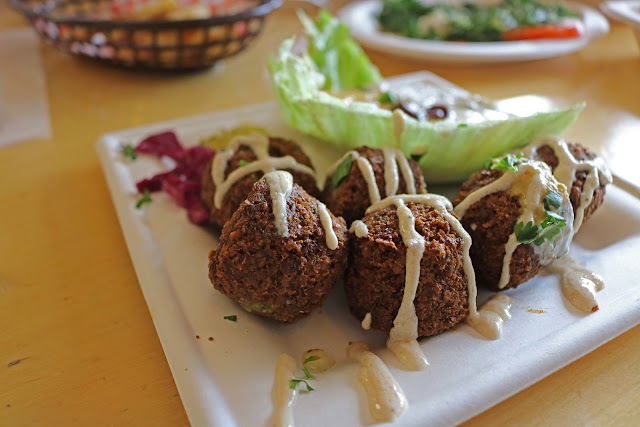 Tazza Cafe mediterranean grill