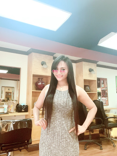 Designs Hair & Nails