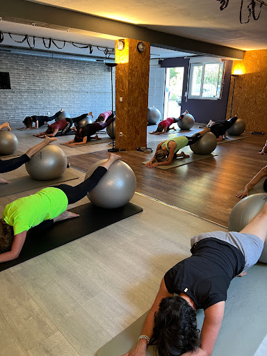 Postures Pilates - Thumbnail