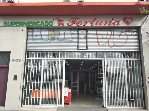 supermercado fortuna, Author: esteban wu