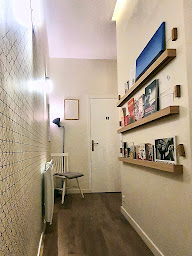 Photo n°1 de Cabinet d'ostéopathie Augustin Comte & Caroline Tran à Paris (Service d'hypnothérapie)