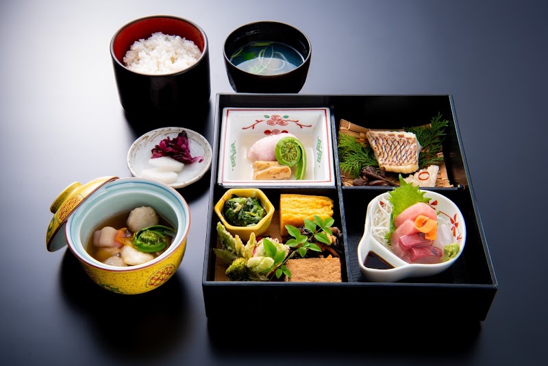 オーベルジュ・ド・マノワール吉庭