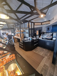 Photo n°5 de Boulangerie pâtisserie Maison Desré à Libourne (Agence immobilière)