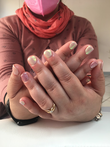 Bianca Beauty Nails - Thumbnail
