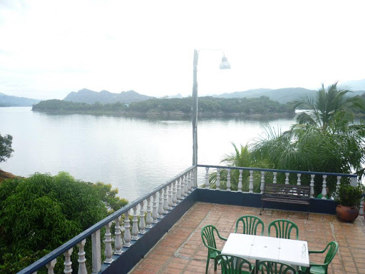 Hotel y Hostal Mi Reino represa Prado Tolima