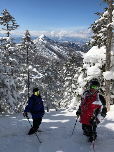 Scout Ski & Stay - Thumbnail