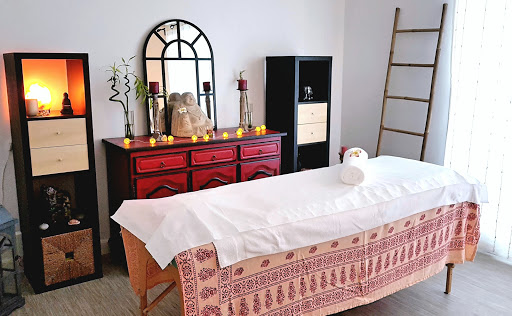 MANITAS DEL SOL - Massages - soins holistiques - Thumbnail