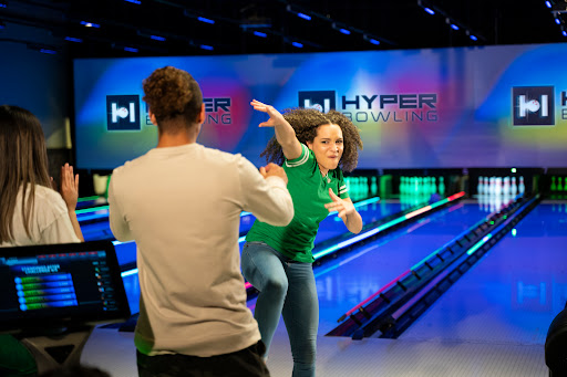 HyperBowling - Visual