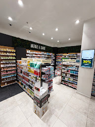 Photo n°25 de Pharmacie Côté Seine à Argenteuil (Pharmacie)