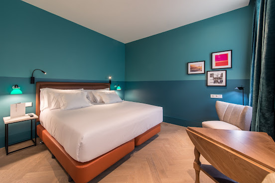 Hotel Vincci The Mint by null