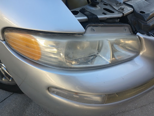 The Headlight Guy - Visual