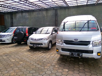 photo of Sewa Mobil Bandung I Rental Mobil Bandung