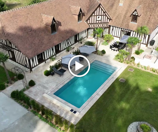 Photo de Piscines de France - Pisciniste Vernon Giverny (27) - Construction de piscine à Putanges-Pont-Écrepin (61210)